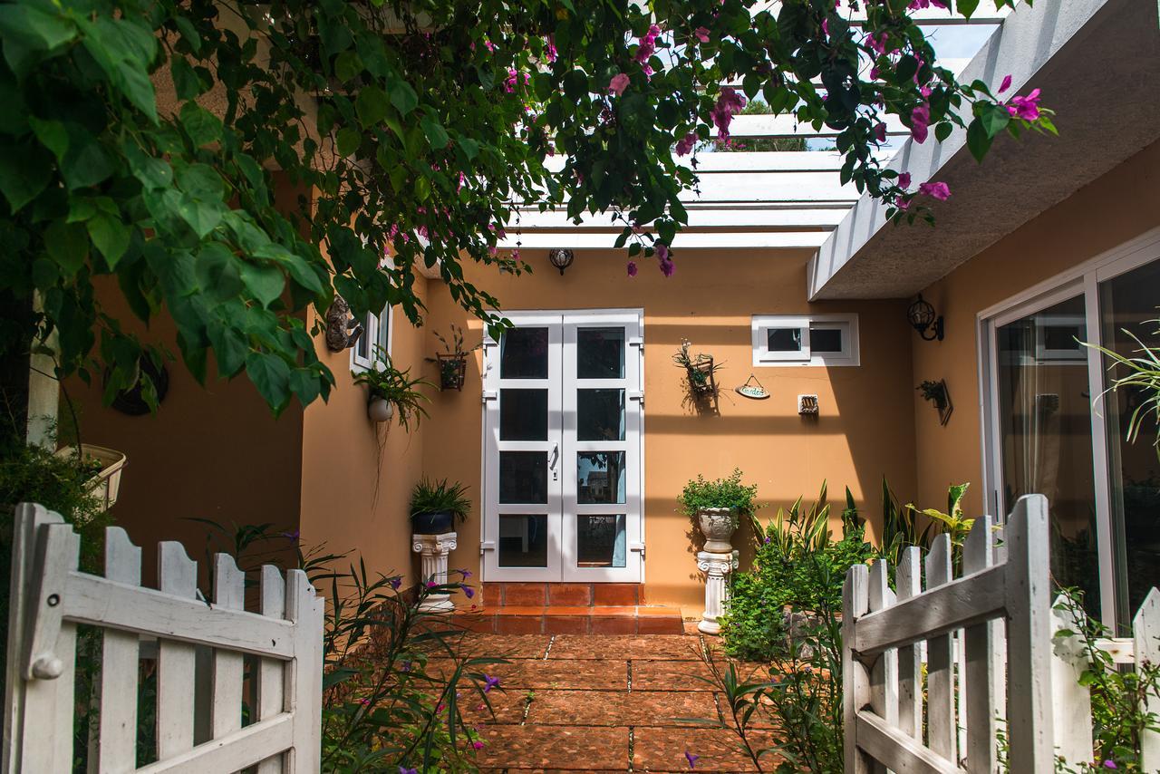 Veranda Beach Place Hotell Phan Thiet Exteriör bild