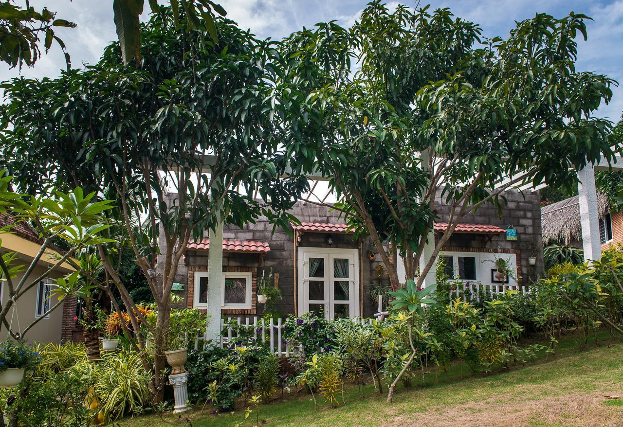 Veranda Beach Place Hotell Phan Thiet Exteriör bild