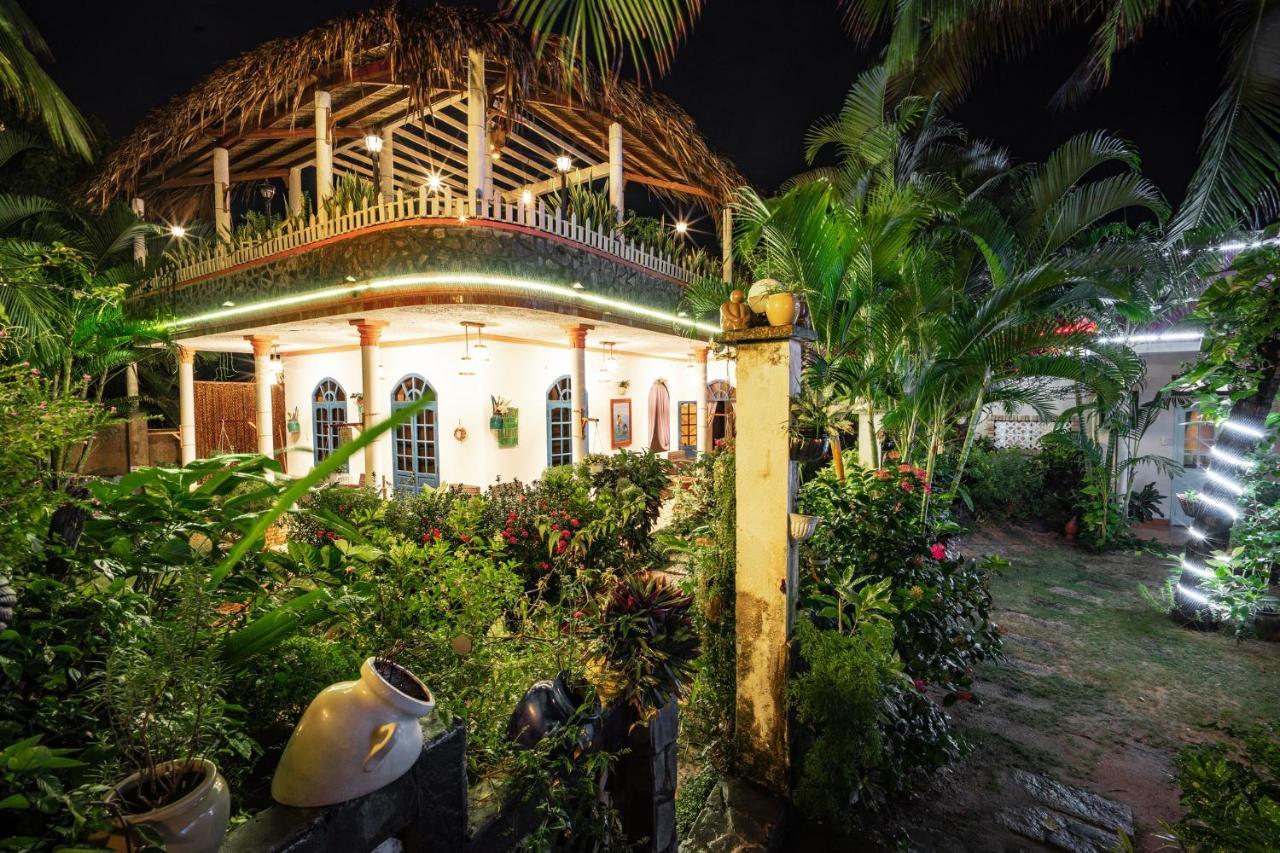 Veranda Beach Place Hotell Phan Thiet Exteriör bild