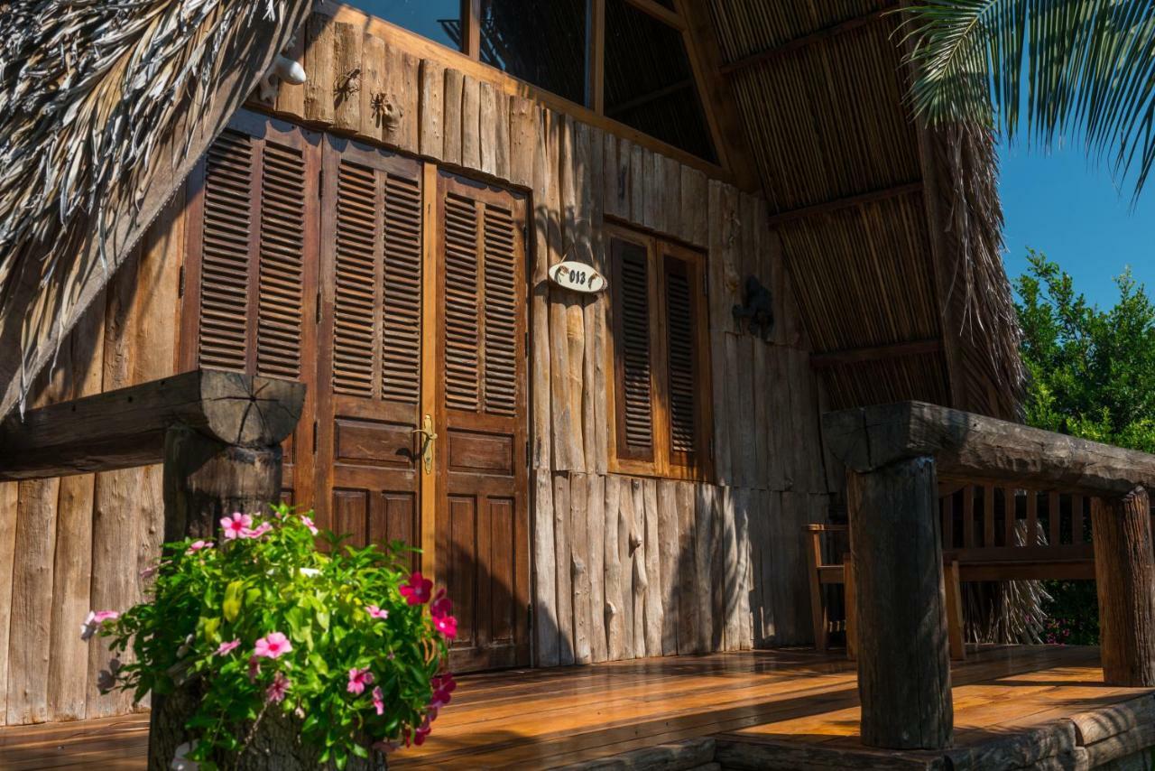Veranda Beach Place Hotell Phan Thiet Exteriör bild
