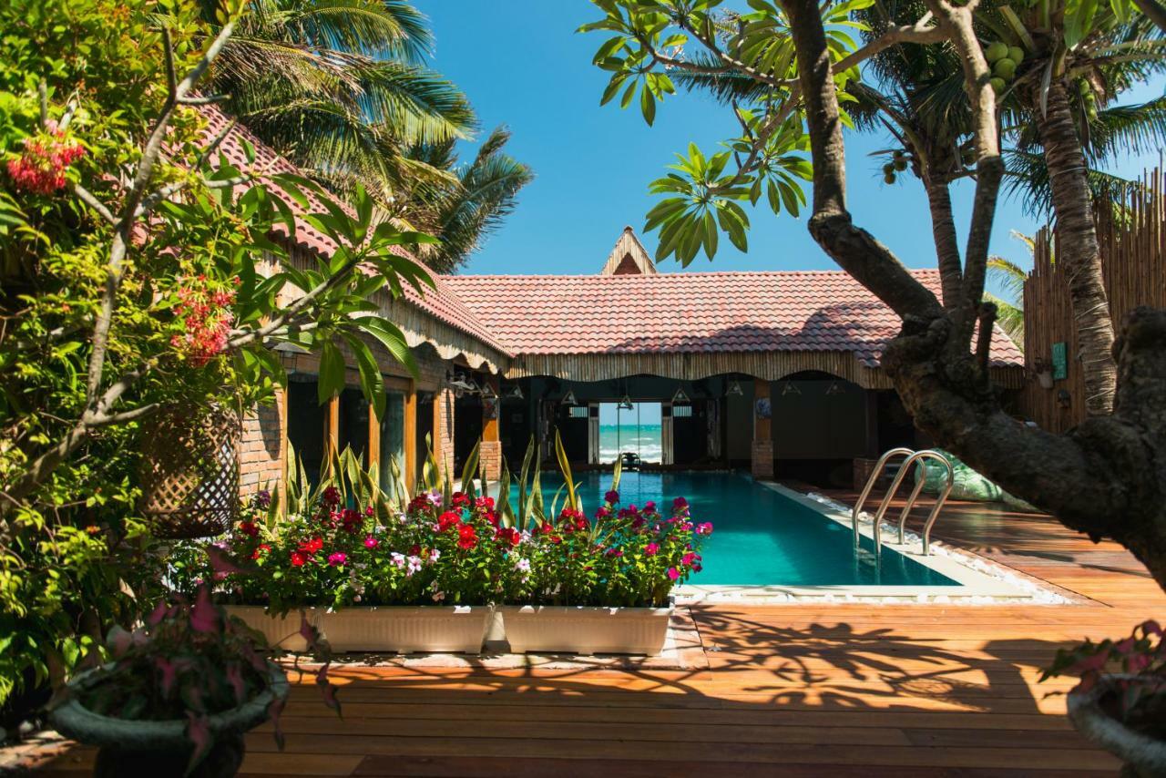 Veranda Beach Place Hotell Phan Thiet Exteriör bild