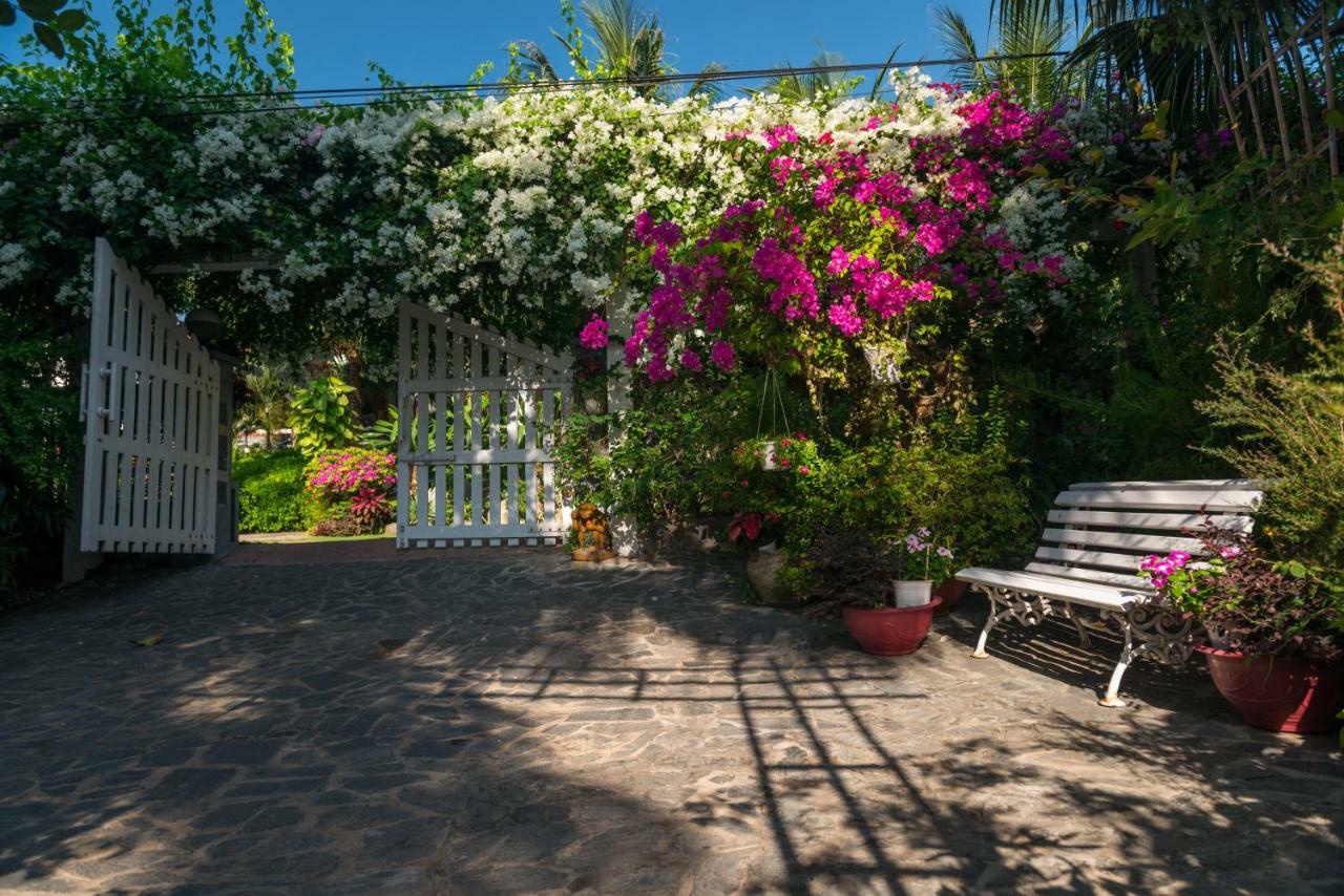 Veranda Beach Place Hotell Phan Thiet Exteriör bild